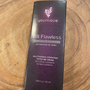 YOUNIQUE BB Flawless- Cream